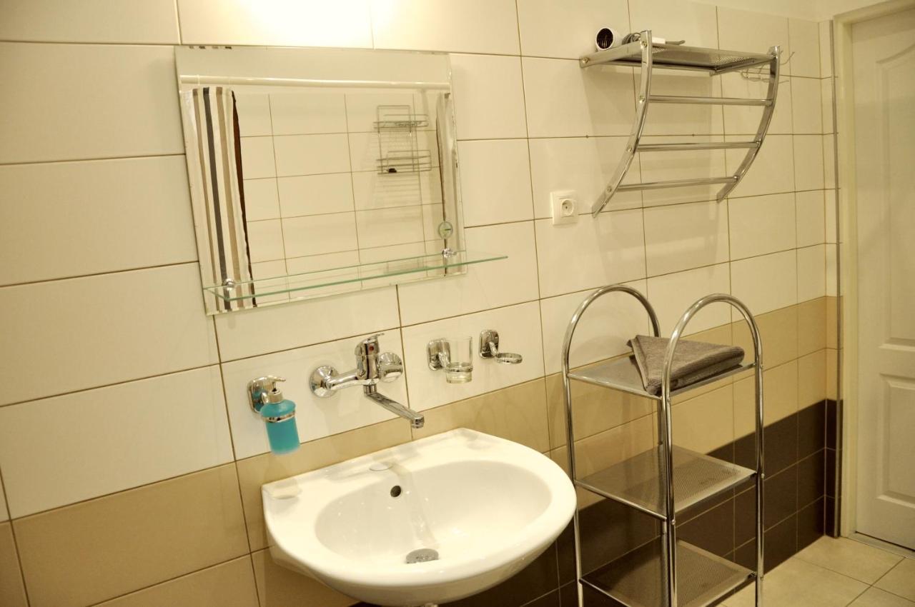 Apartment No. 40 Stara Louka 20 Карлові Вари Екстер'єр фото